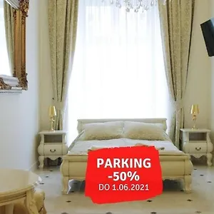 Only , Kraków Polska