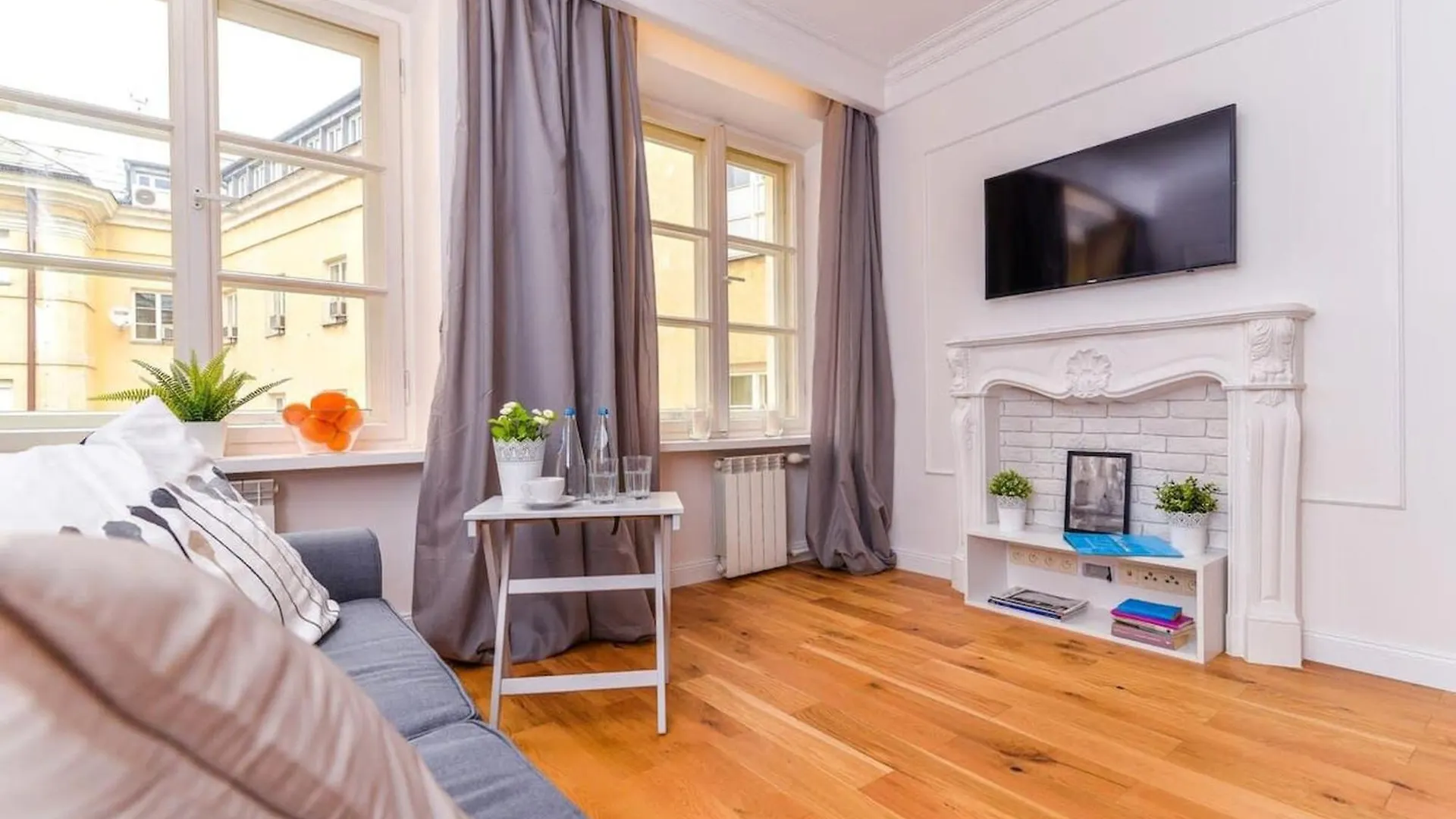 Apartment Warsaw